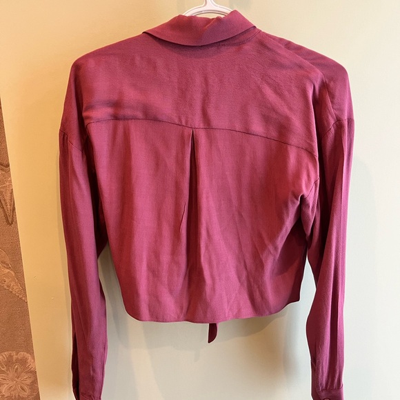 Aritzia Wilfred free crop, XS - Picture 2 of 3